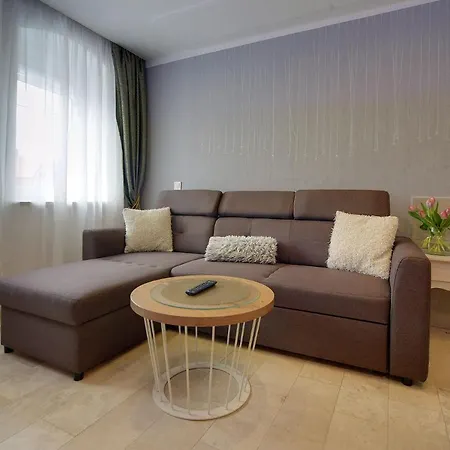 Апартаменты Invest Dworcowa 1 I 2 Шклярска-Поремба