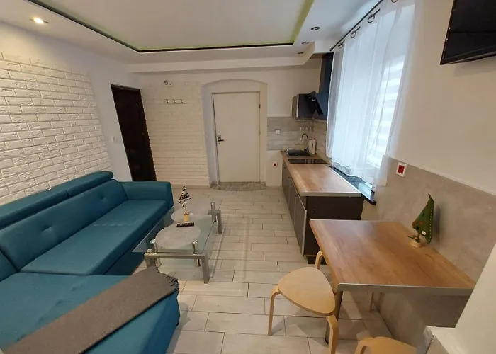 Апартаменты Invest Dworcowa 1 I 2 *