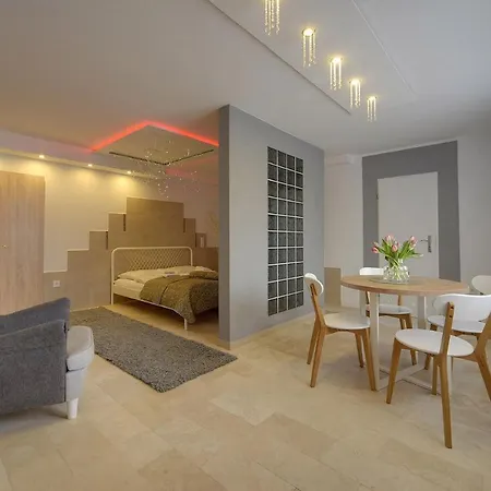Apart Invest Dworcowa 1 I 2 Apartment *