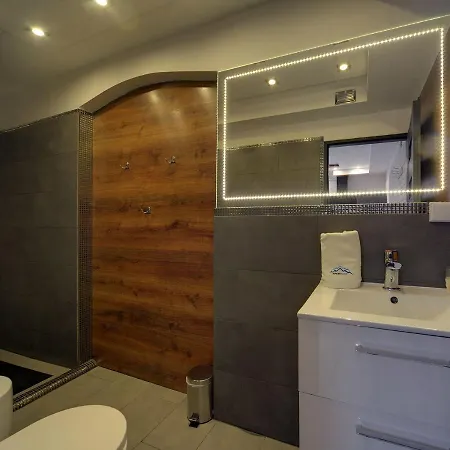 Invest Dworcowa 1 I 2 *