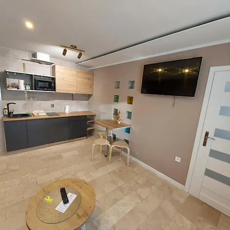 Invest Dworcowa 1 I 2 *