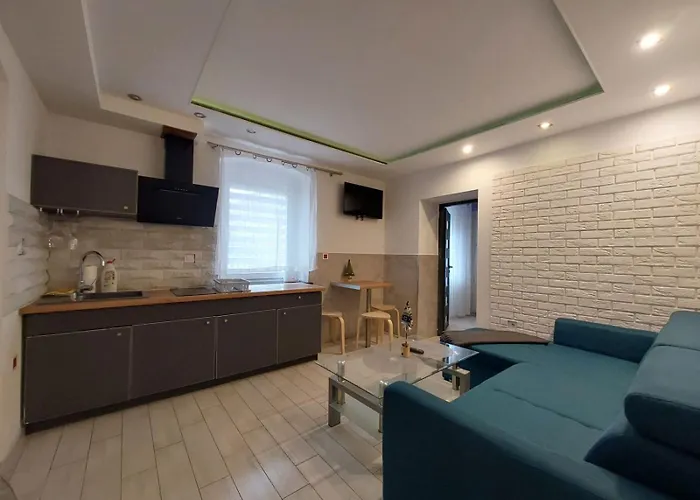 Invest Dworcowa 1 I 2 * Szklarska Poreba