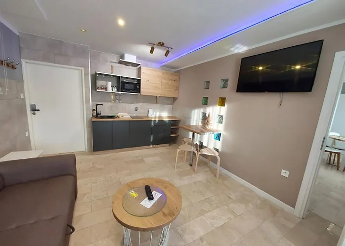 Invest Dworcowa 1 I 2 * Szklarska Poręba